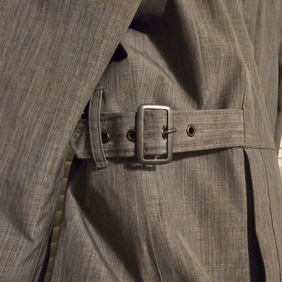 Rain Coat - Nwot - Picture 8 of 9